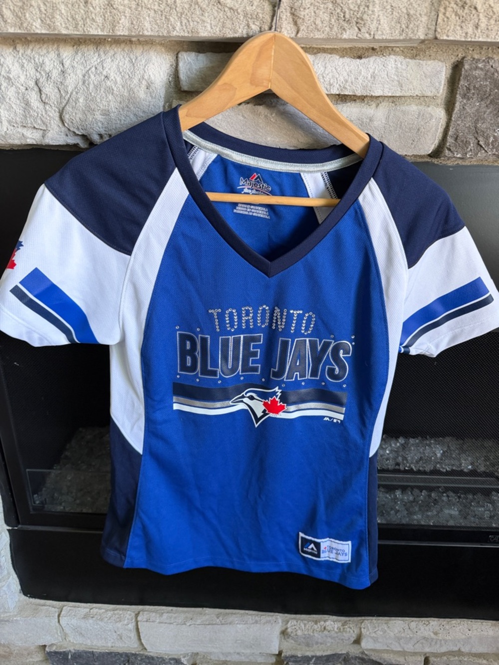 Women’s Majestic Toronto Blue Jays V-Neck Tee - Royal/Navy/White size small